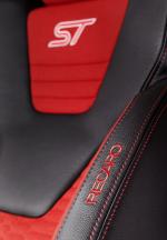 Ford Fiesta ST 2012 года